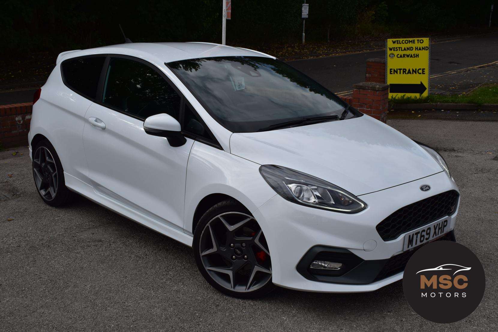 A 2019 FORD FIESTA 1.5T EcoBoost ST-3 Hatchback 3dr Petrol Manual Euro 6 (s/s) (200 ps) A 2019 FORD FIESTA 1.5T EcoBoost ST-3 Hatchback 3dr Petrol Manual Euro 6 (s/s) (200 ps)