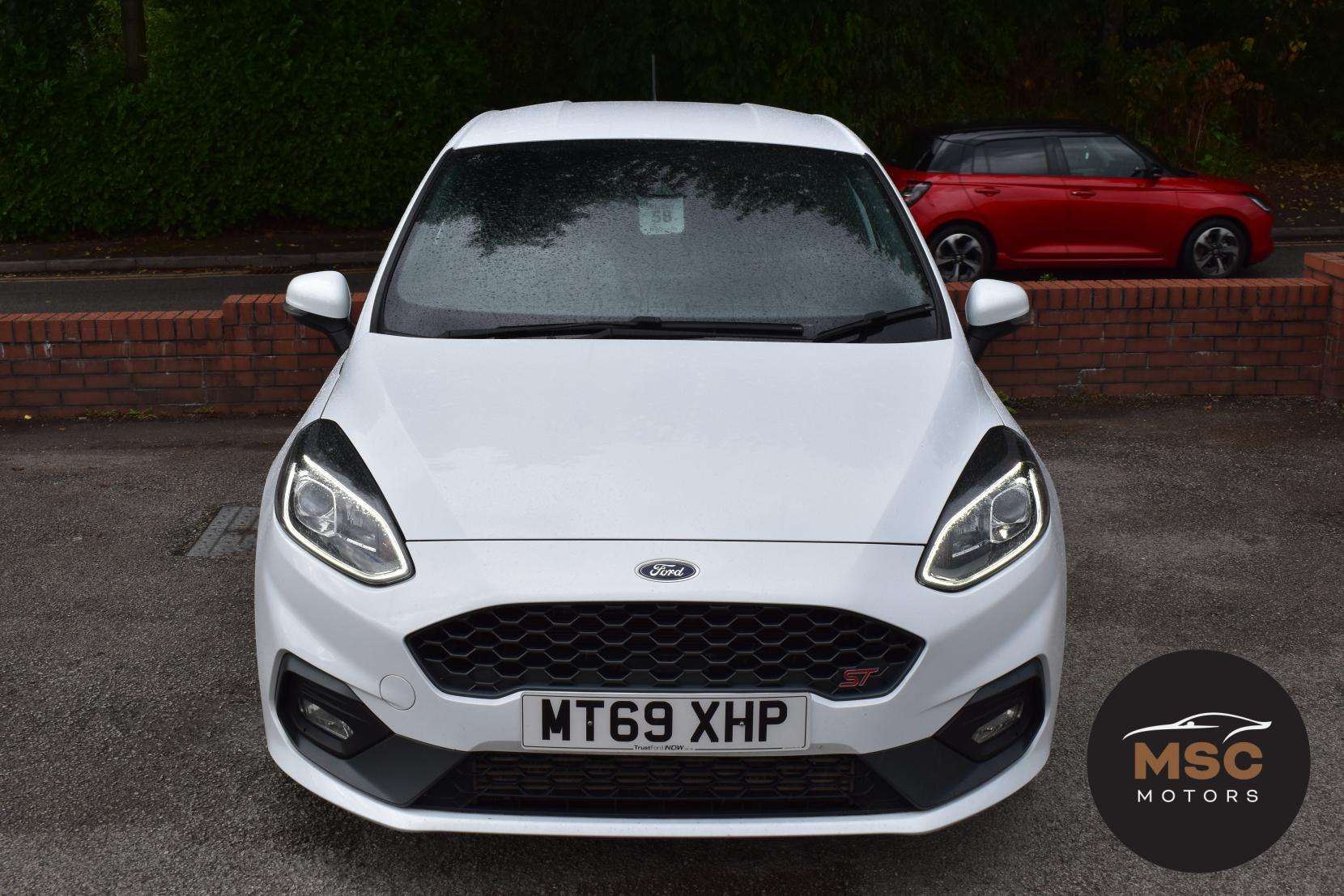 A 2019 FORD FIESTA 1.5T EcoBoost ST-3 Hatchback 3dr Petrol Manual Euro 6 (s/s) (200 ps) A 2019 FORD FIESTA 1.5T EcoBoost ST-3 Hatchback 3dr Petrol Manual Euro 6 (s/s) (200 ps)