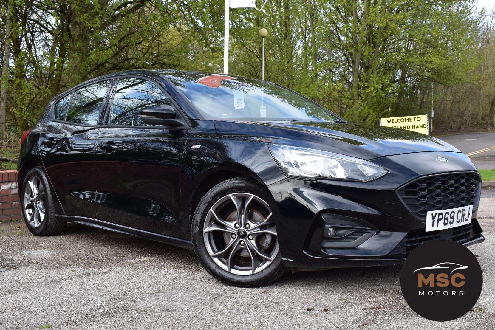 A 2019 FORD FOCUS 1.0T EcoBoost ST-Line Hatchback 5dr Petrol Manual Euro 6 (s/s) (125 ps) A 2019 FORD FOCUS 1.0T EcoBoost ST-Line Hatchback 5dr Petrol Manual Euro 6 (s/s) (125 ps)