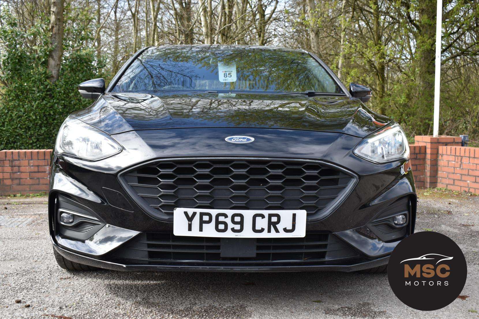 A 2019 FORD FOCUS 1.0T EcoBoost ST-Line Hatchback 5dr Petrol Manual Euro 6 (s/s) (125 ps) A 2019 FORD FOCUS 1.0T EcoBoost ST-Line Hatchback 5dr Petrol Manual Euro 6 (s/s) (125 ps)