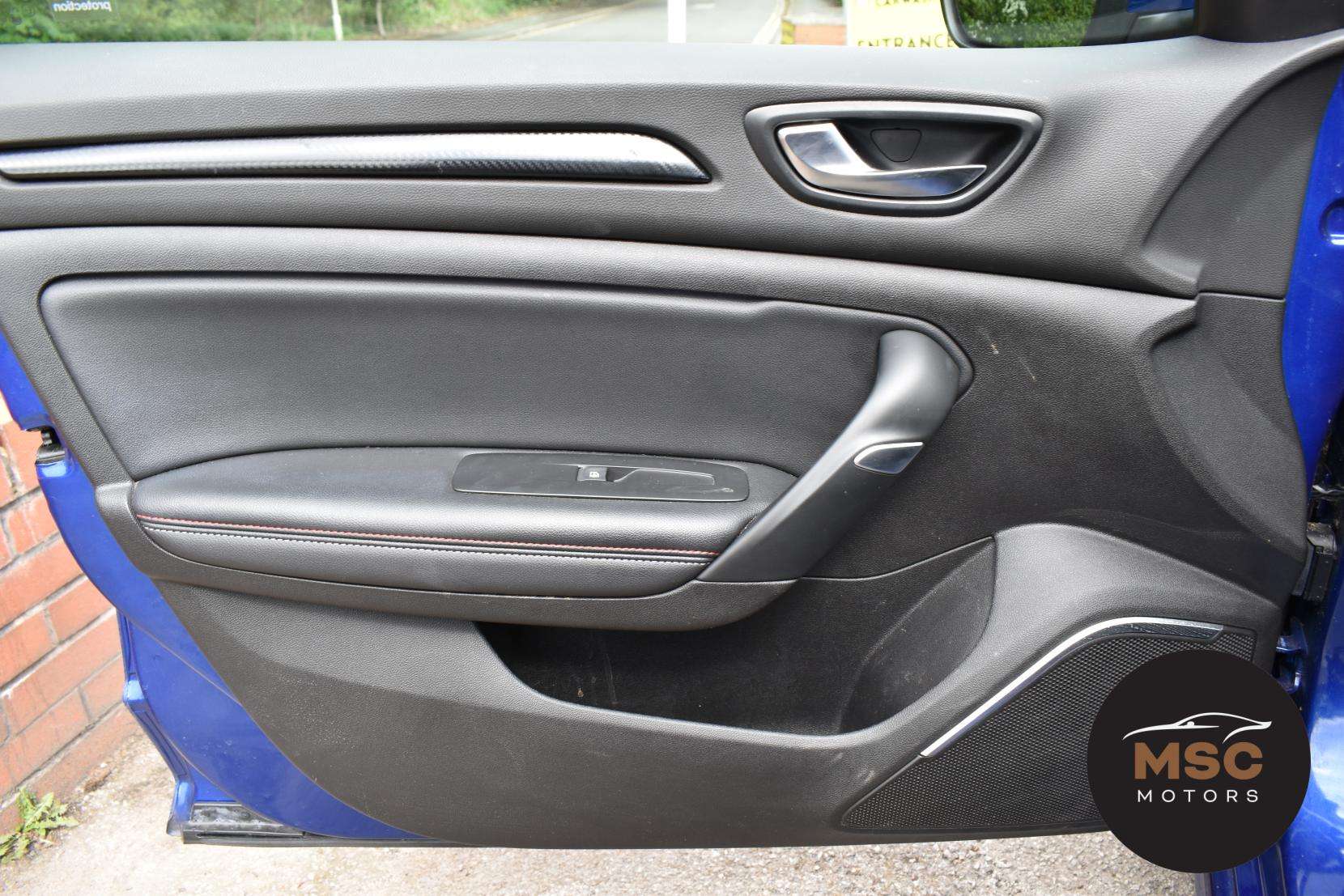 2021 RENAULT MEGANE 2021 RENAULT MEGANE