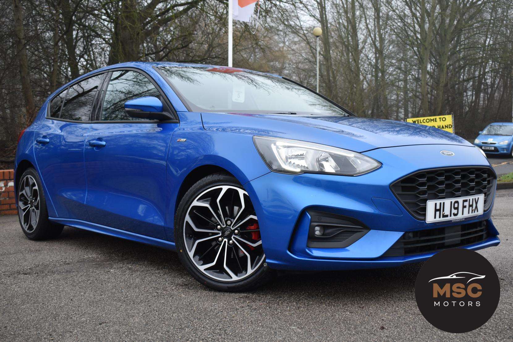 A 2019 FORD FOCUS 1.0T EcoBoost ST-Line X Hatchback 5dr Petrol Manual Euro 6 (s/s) (125 ps) A 2019 FORD FOCUS 1.0T EcoBoost ST-Line X Hatchback 5dr Petrol Manual Euro 6 (s/s) (125 ps)