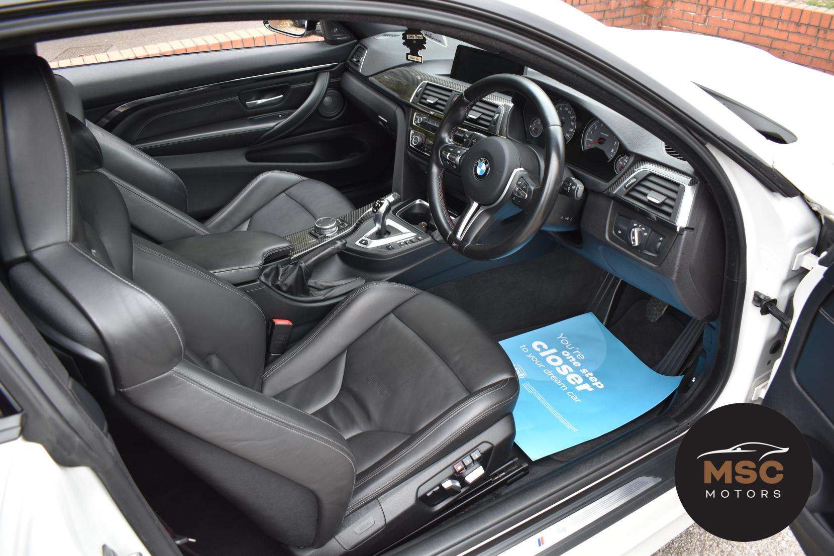 2016 BMW M4 2016 BMW M4