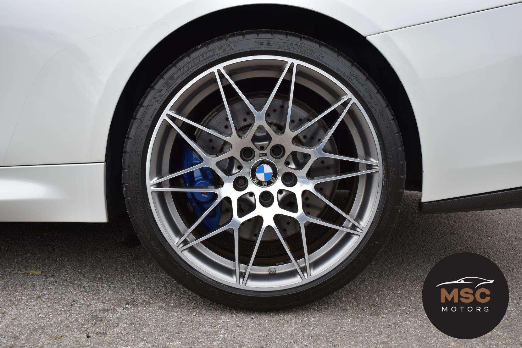 2016 BMW M4 2016 BMW M4