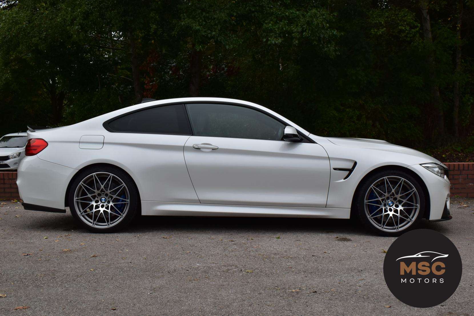 2016 BMW M4 2016 BMW M4