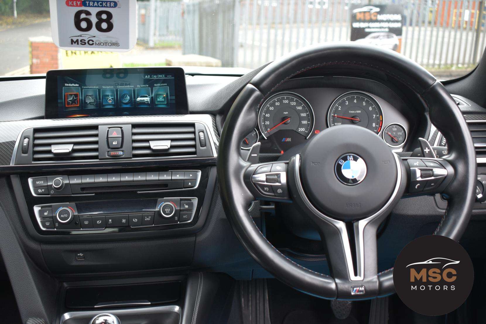 2016 BMW M4 2016 BMW M4