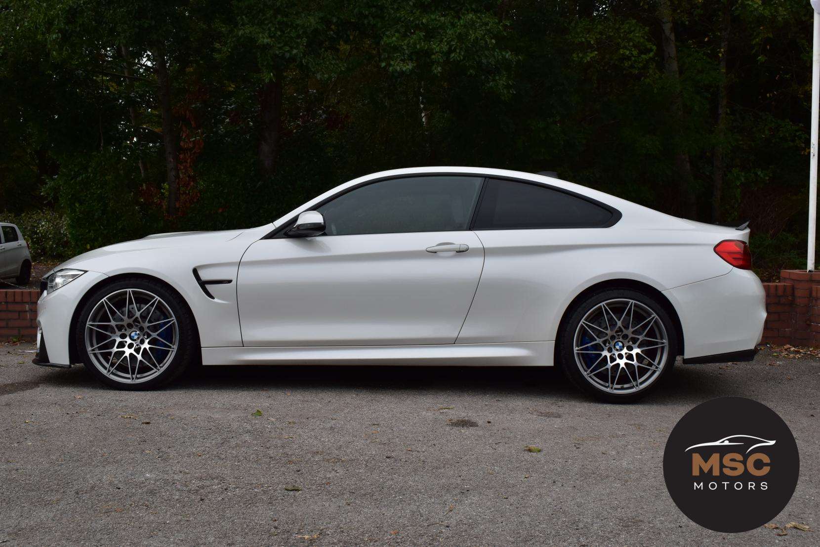 2016 BMW M4 2016 BMW M4