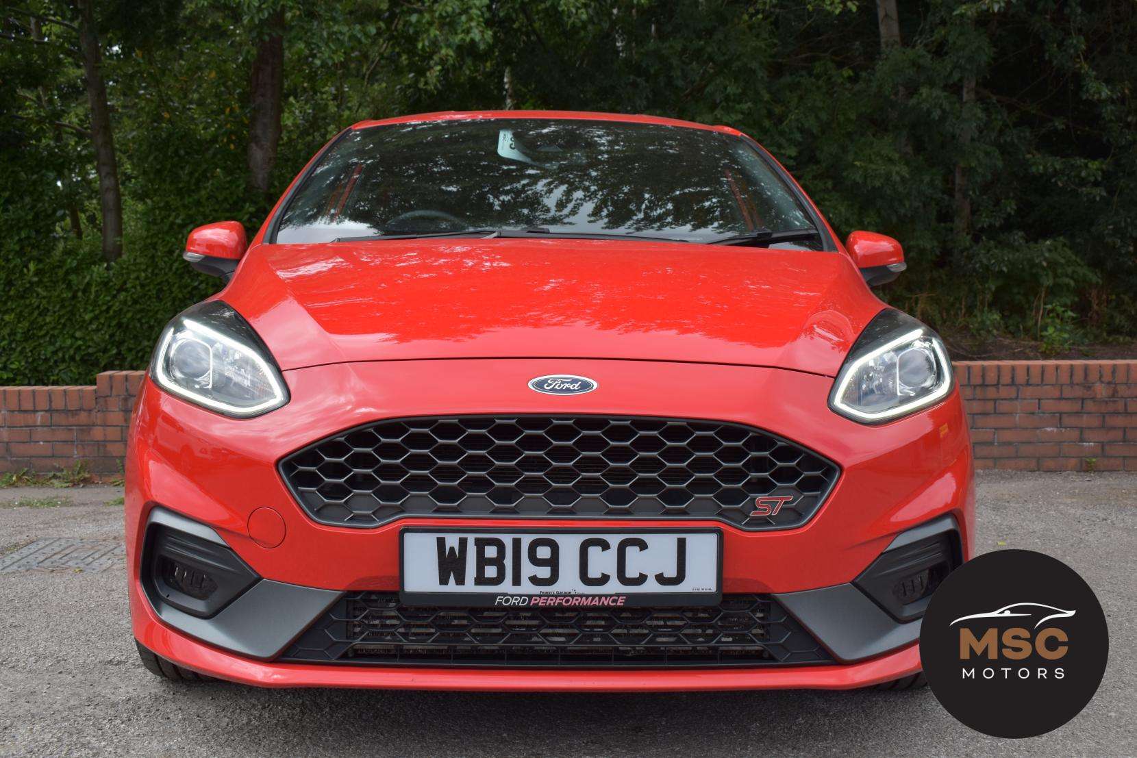 A 2019 FORD FIESTA 1.5T EcoBoost ST-2 Hatchback 5dr Petrol Manual Euro 6 (s/s) (200 ps) A 2019 FORD FIESTA 1.5T EcoBoost ST-2 Hatchback 5dr Petrol Manual Euro 6 (s/s) (200 ps)