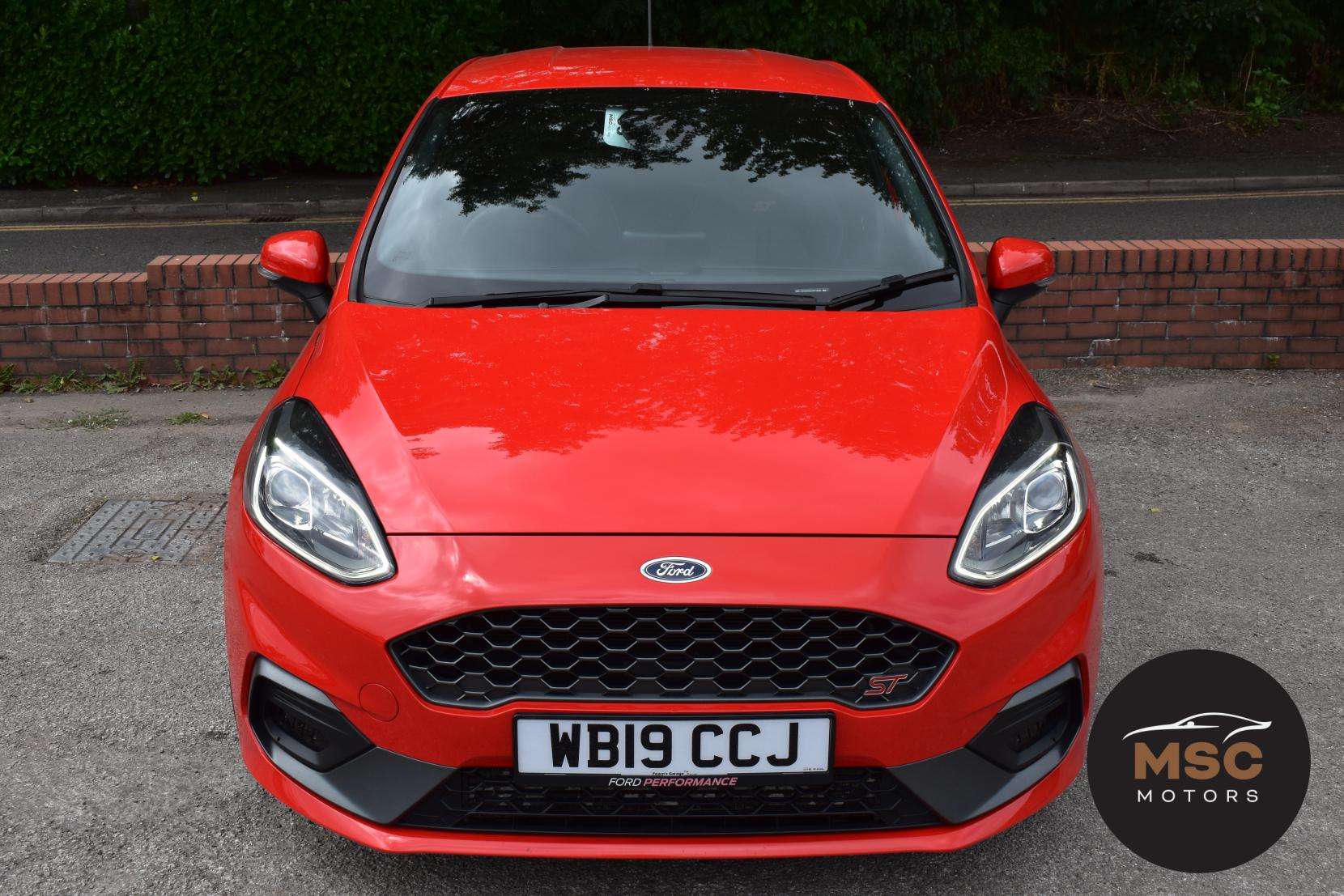 A 2019 FORD FIESTA 1.5T EcoBoost ST-2 Hatchback 5dr Petrol Manual Euro 6 (s/s) (200 ps) A 2019 FORD FIESTA 1.5T EcoBoost ST-2 Hatchback 5dr Petrol Manual Euro 6 (s/s) (200 ps)