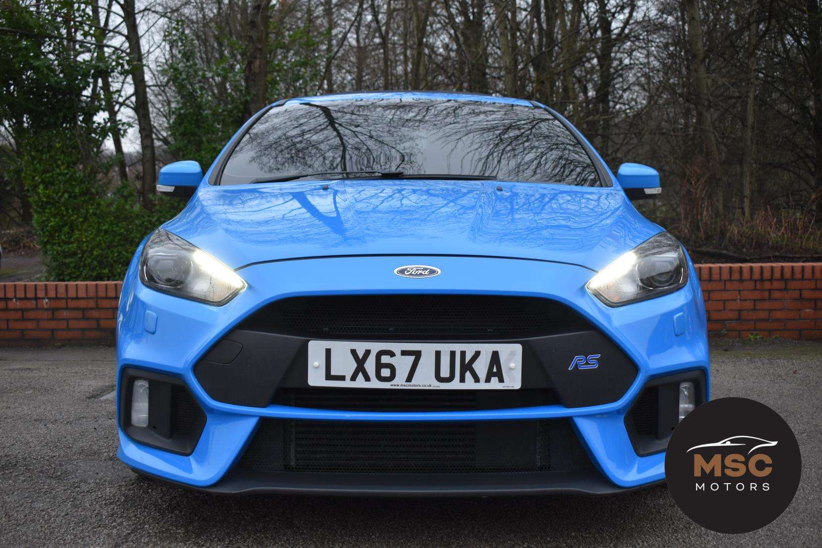 A 2017 FORD FOCUS 2.3T EcoBoost RS Hatchback 5dr Petrol Manual AWD Euro 6 (s/s) (350 ps) A 2017 FORD FOCUS 2.3T EcoBoost RS Hatchback 5dr Petrol Manual AWD Euro 6 (s/s) (350 ps)