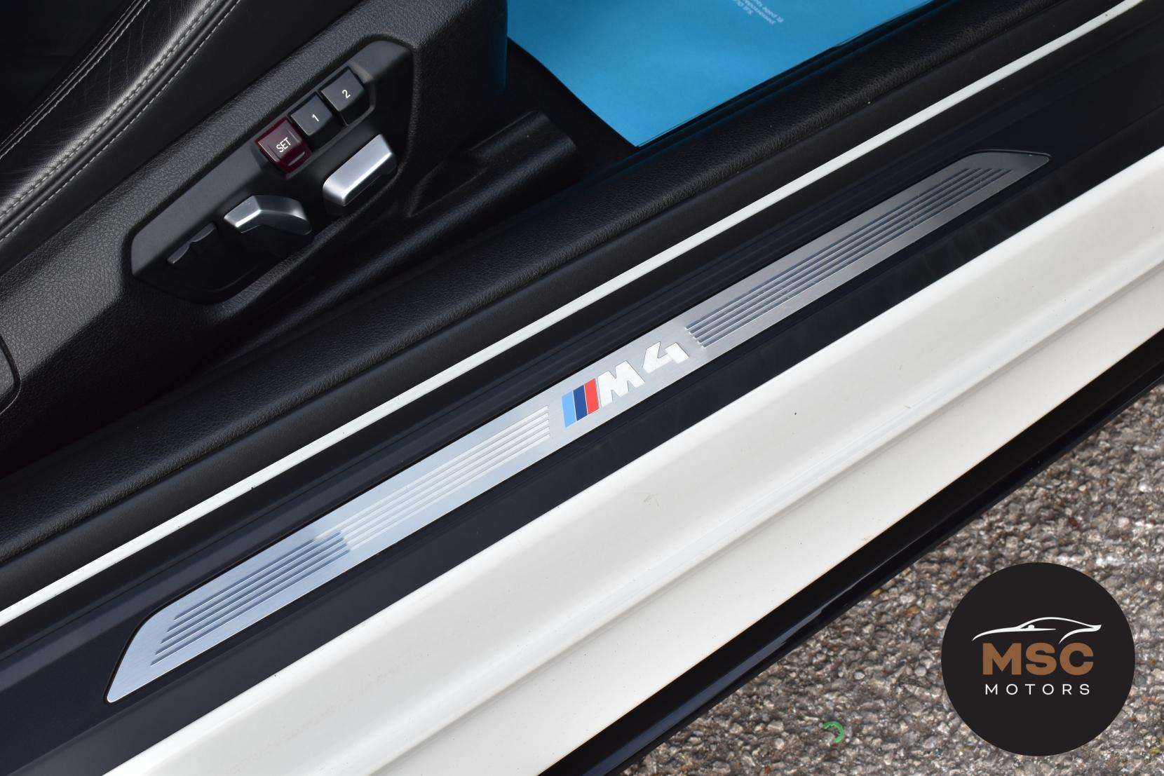 2018 BMW M4 2018 BMW M4