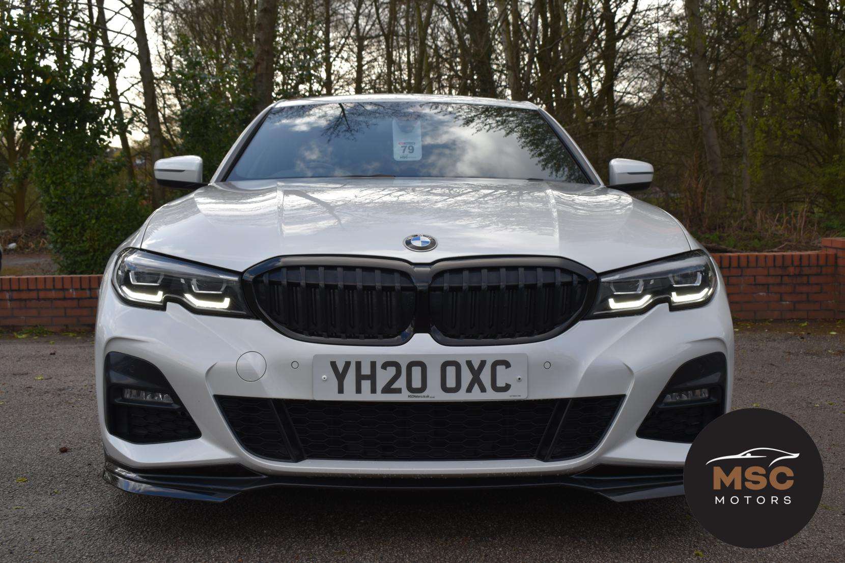 A 2020 BMW 3 SERIES 2.0 330e 12kWh M Sport Saloon 4dr Petrol Plug-in Hybrid Auto Euro 6 (s/s) (292 ps) A 2020 BMW 3 SERIES 2.0 330e 12kWh M Sport Saloon 4dr Petrol Plug-in Hybrid Auto Euro 6 (s/s) (292 ps)