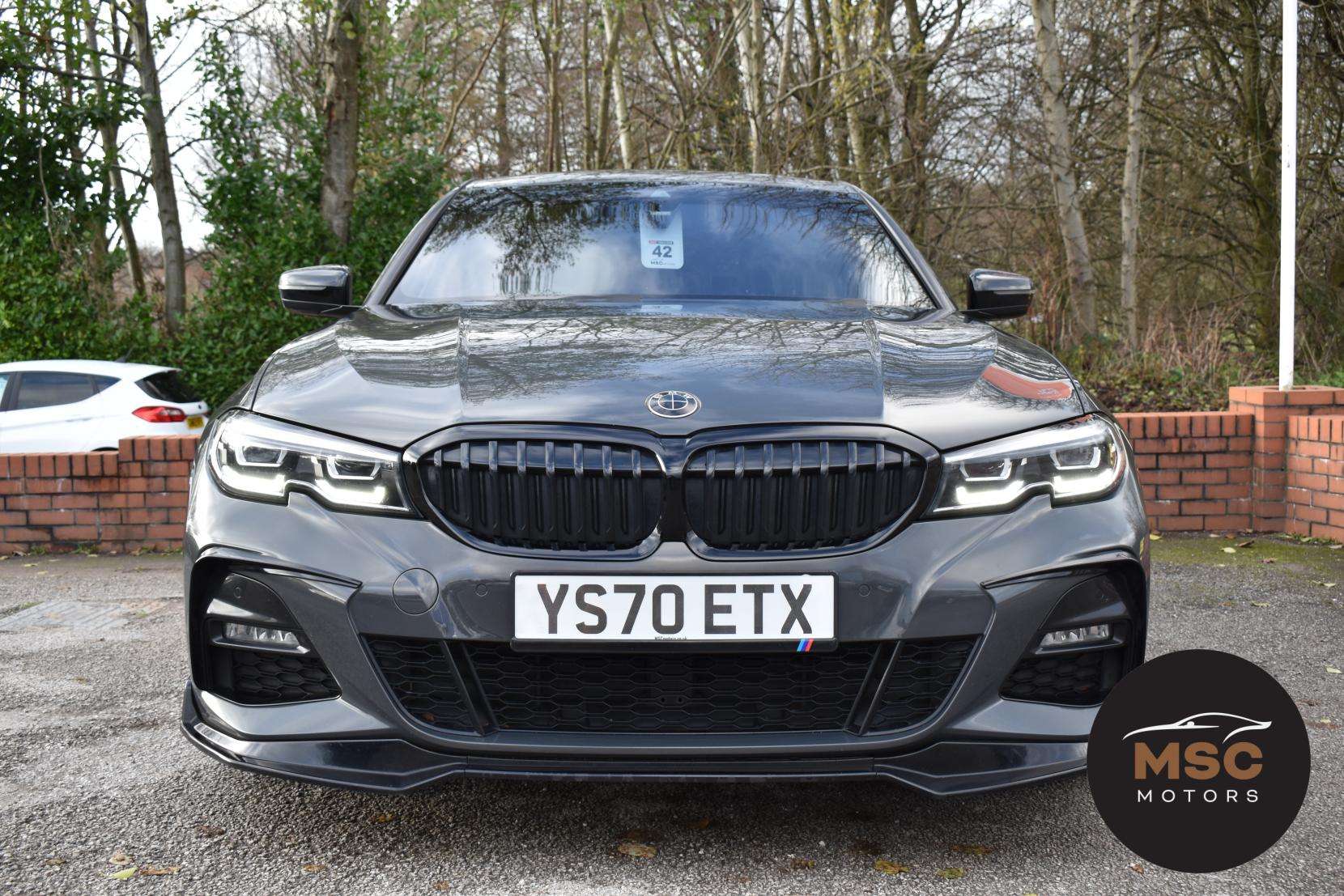 A 2020 BMW 3 SERIES 3.0 330d M Sport Plus Edition Saloon 4dr Diesel Auto xDrive Euro 6 (s/s) (265 ps) A 2020 BMW 3 SERIES 3.0 330d M Sport Plus Edition Saloon 4dr Diesel Auto xDrive Euro 6 (s/s) (265 ps)