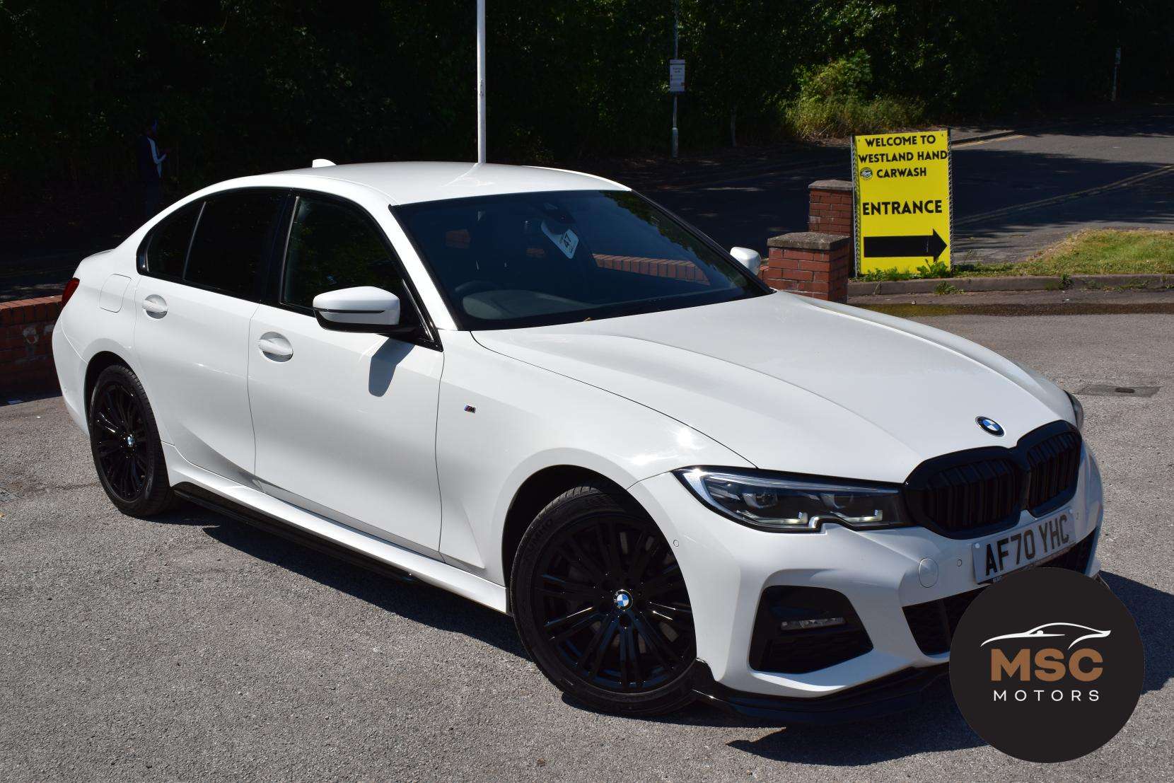 A 2020 BMW 3 SERIES 2.0 330e 12kWh M Sport Saloon 4dr Petrol Plug-in Hybrid Auto Euro 6 (s/s) (292 ps) A 2020 BMW 3 SERIES 2.0 330e 12kWh M Sport Saloon 4dr Petrol Plug-in Hybrid Auto Euro 6 (s/s) (292 ps)