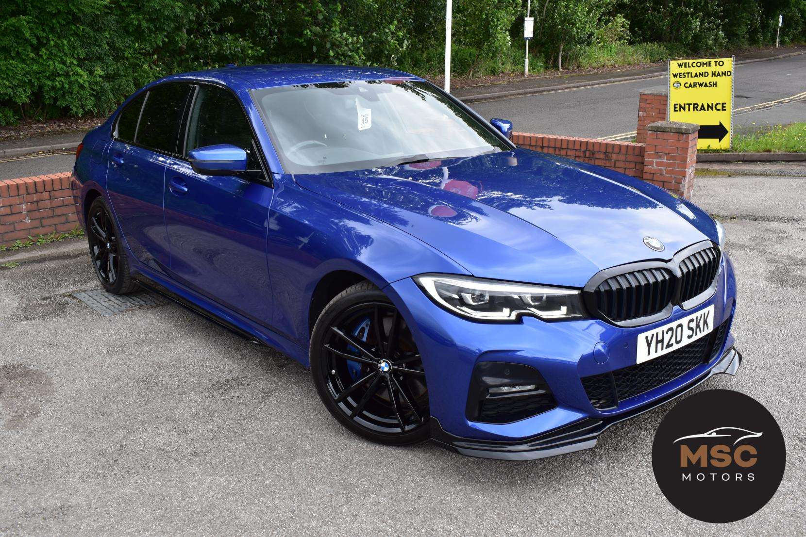A 2020 BMW 3 SERIES 2.0 320i M Sport Saloon 4dr Petrol Auto Euro 6 (s/s) (184 ps) A 2020 BMW 3 SERIES 2.0 320i M Sport Saloon 4dr Petrol Auto Euro 6 (s/s) (184 ps)