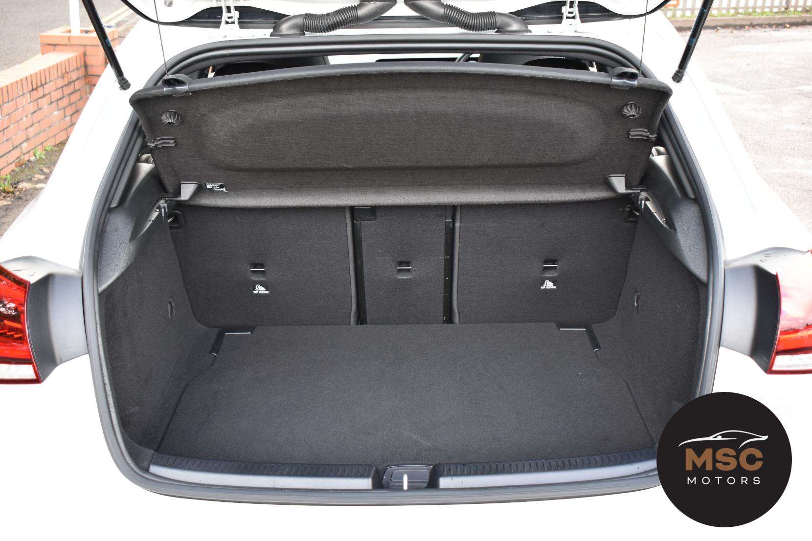 2021 MERCEDES-BENZ A CLASS 2021 MERCEDES-BENZ A CLASS