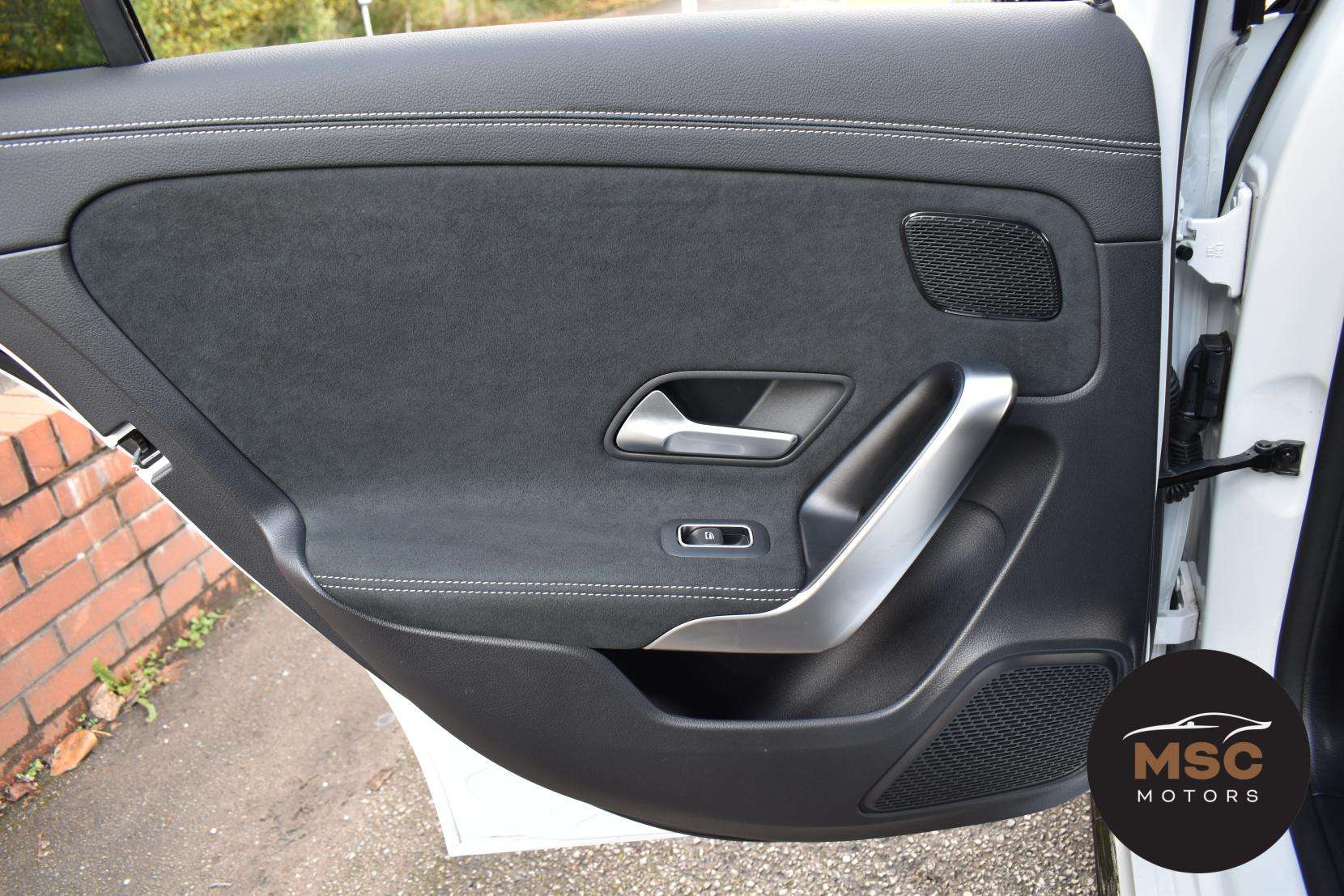 2021 MERCEDES-BENZ A CLASS 2021 MERCEDES-BENZ A CLASS