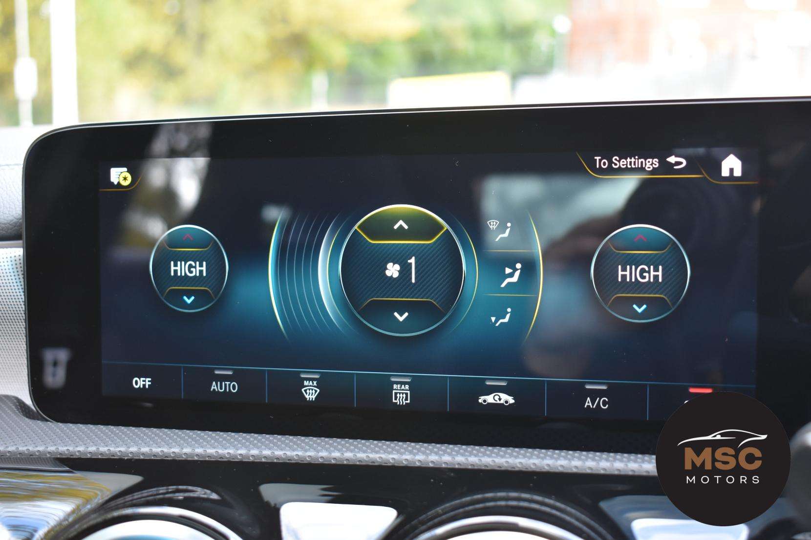 2021 MERCEDES-BENZ A CLASS 2021 MERCEDES-BENZ A CLASS