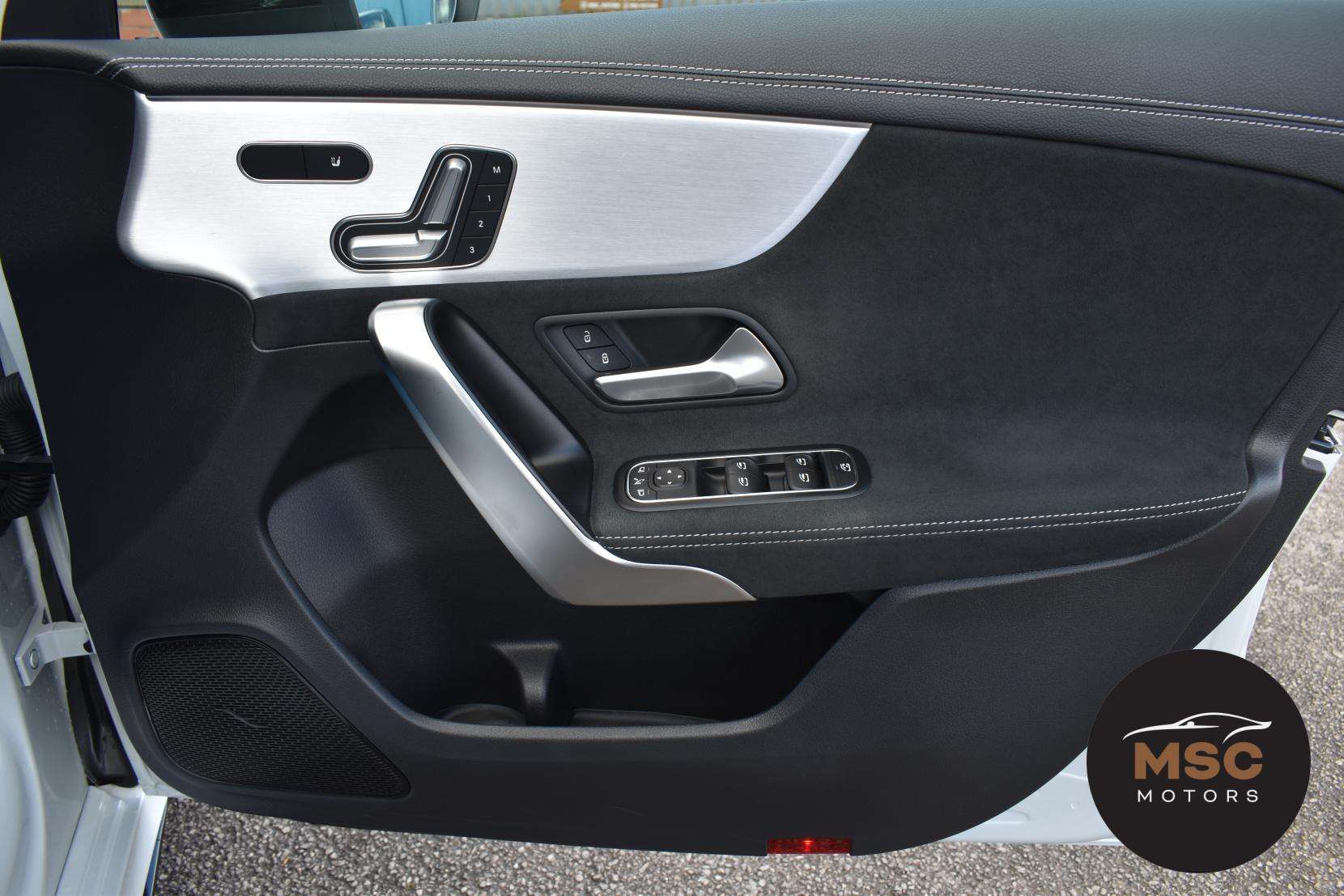 2021 MERCEDES-BENZ A CLASS 2021 MERCEDES-BENZ A CLASS