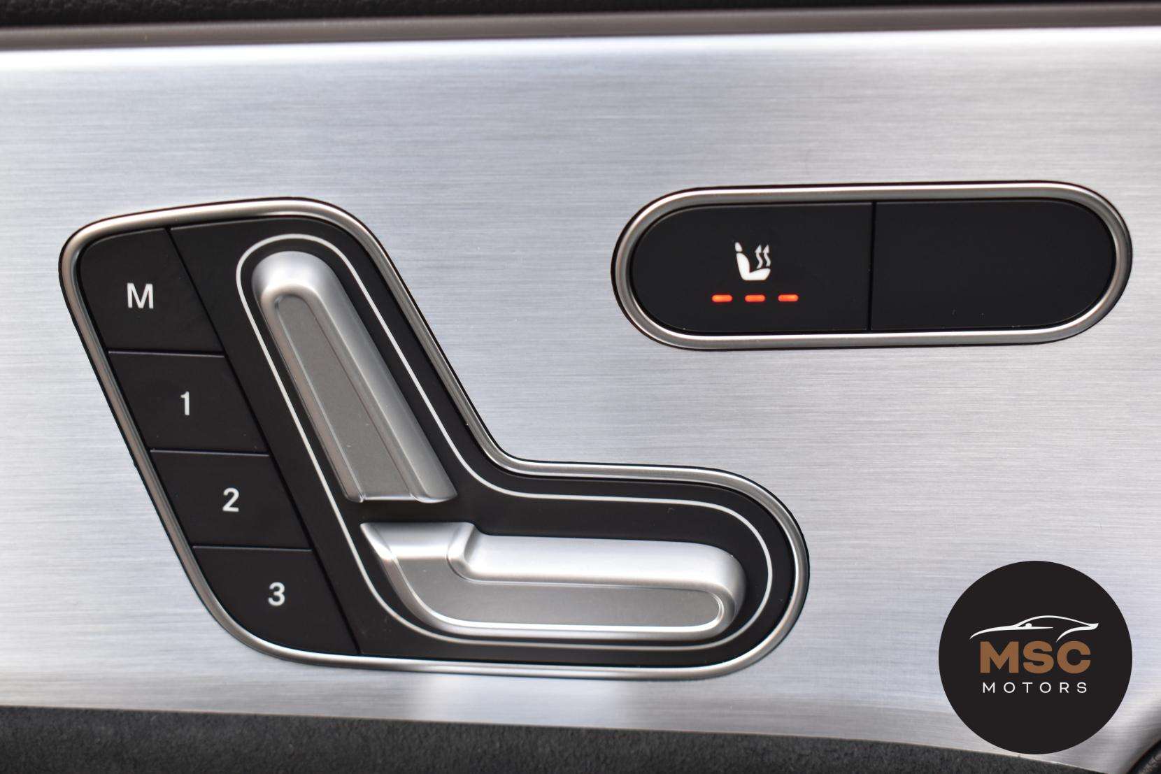 2021 MERCEDES-BENZ A CLASS 2021 MERCEDES-BENZ A CLASS