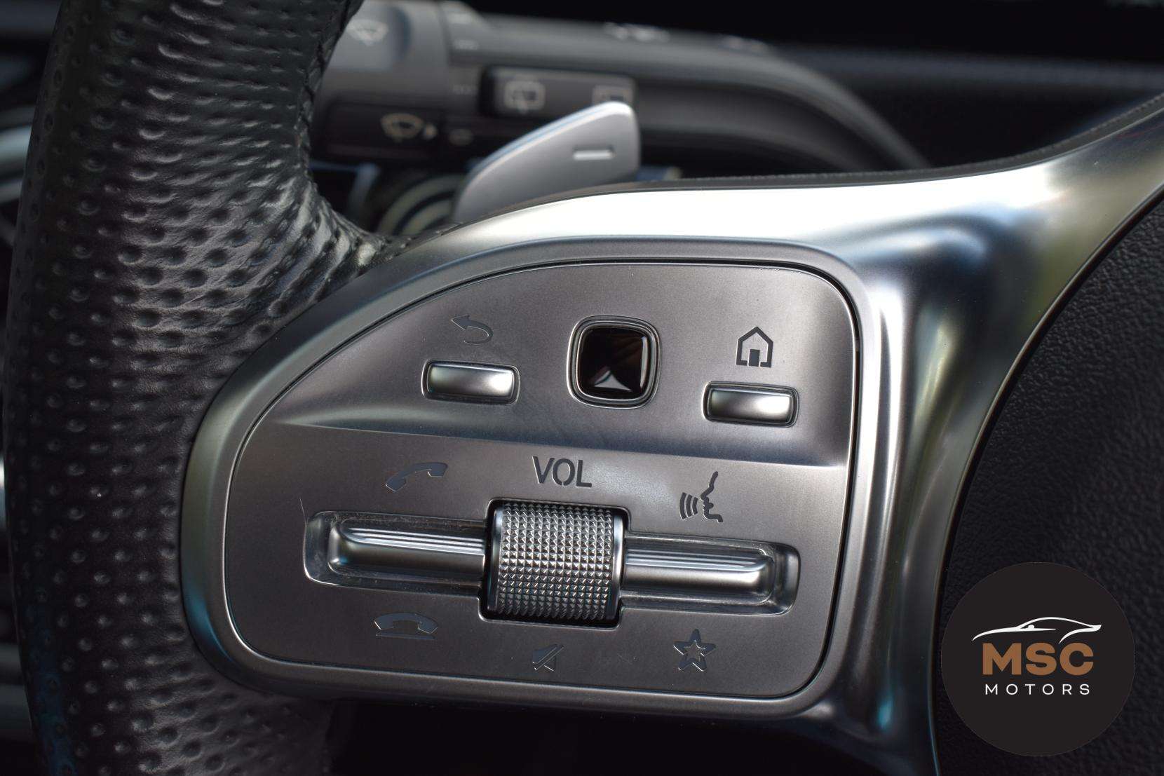 2021 MERCEDES-BENZ A CLASS 2021 MERCEDES-BENZ A CLASS