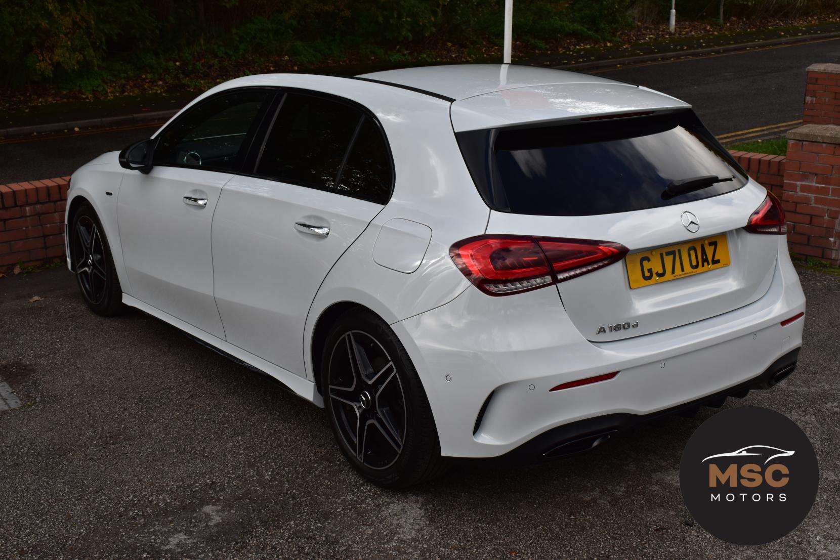 2021 MERCEDES-BENZ A CLASS 2021 MERCEDES-BENZ A CLASS