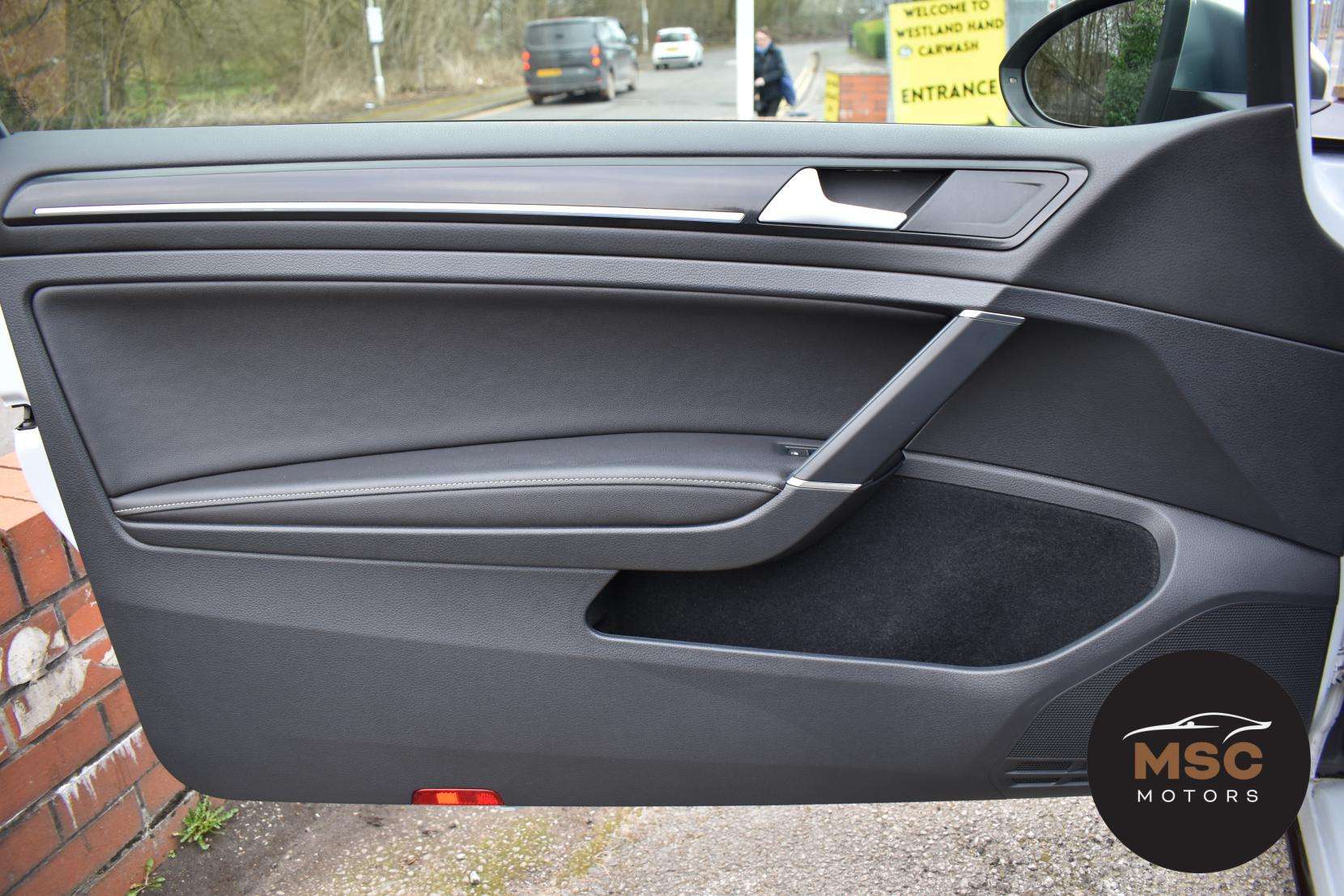 2018 VOLKSWAGEN GOLF 2018 VOLKSWAGEN GOLF