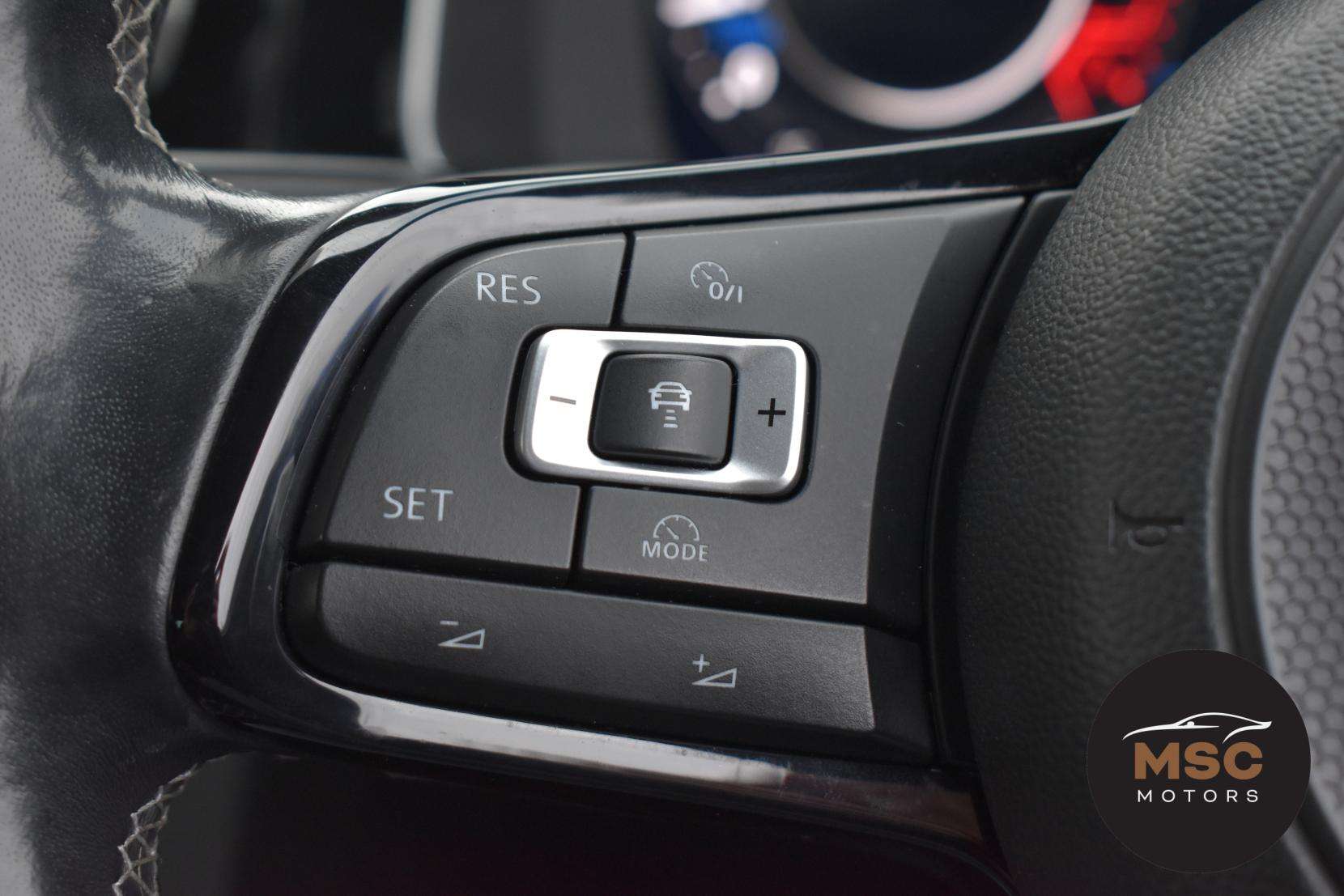 2018 VOLKSWAGEN GOLF 2018 VOLKSWAGEN GOLF