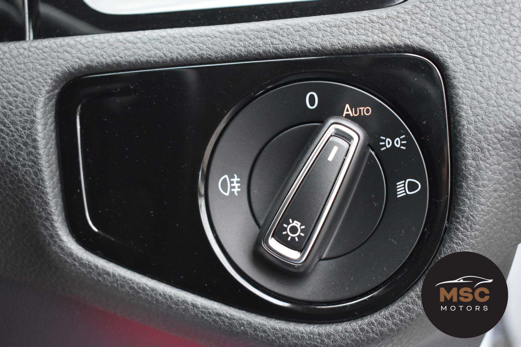 2018 VOLKSWAGEN GOLF 2018 VOLKSWAGEN GOLF