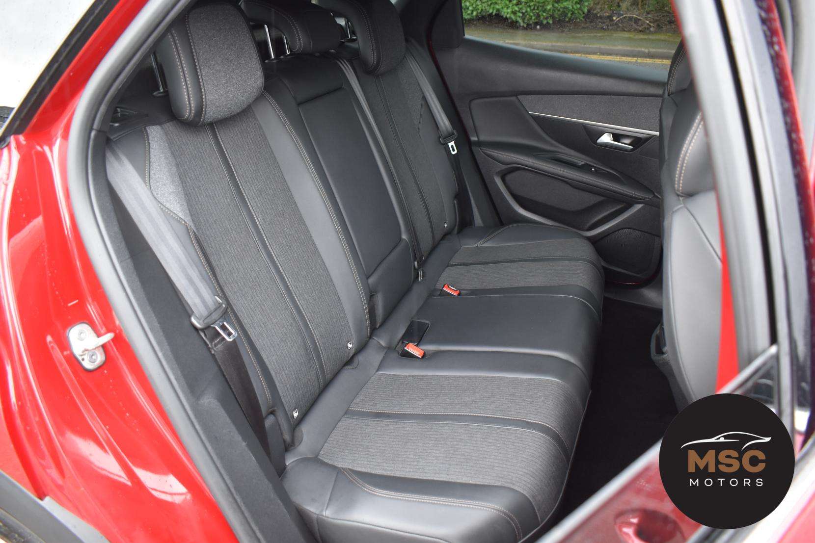 2019 PEUGEOT 3008 2019 PEUGEOT 3008