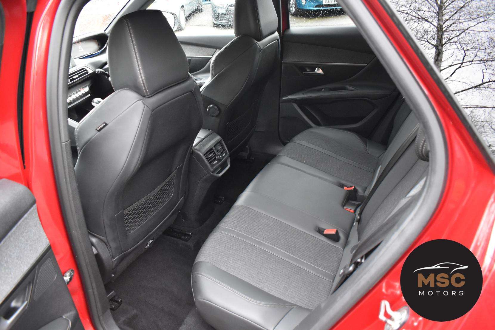 2019 PEUGEOT 3008 2019 PEUGEOT 3008