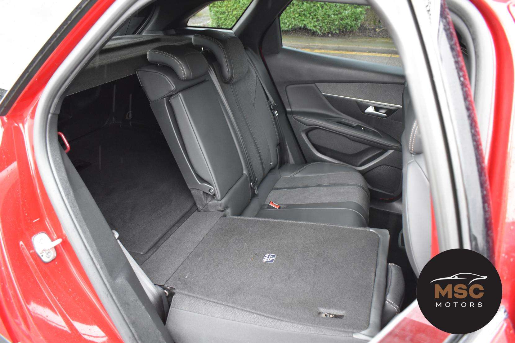 2019 PEUGEOT 3008 2019 PEUGEOT 3008