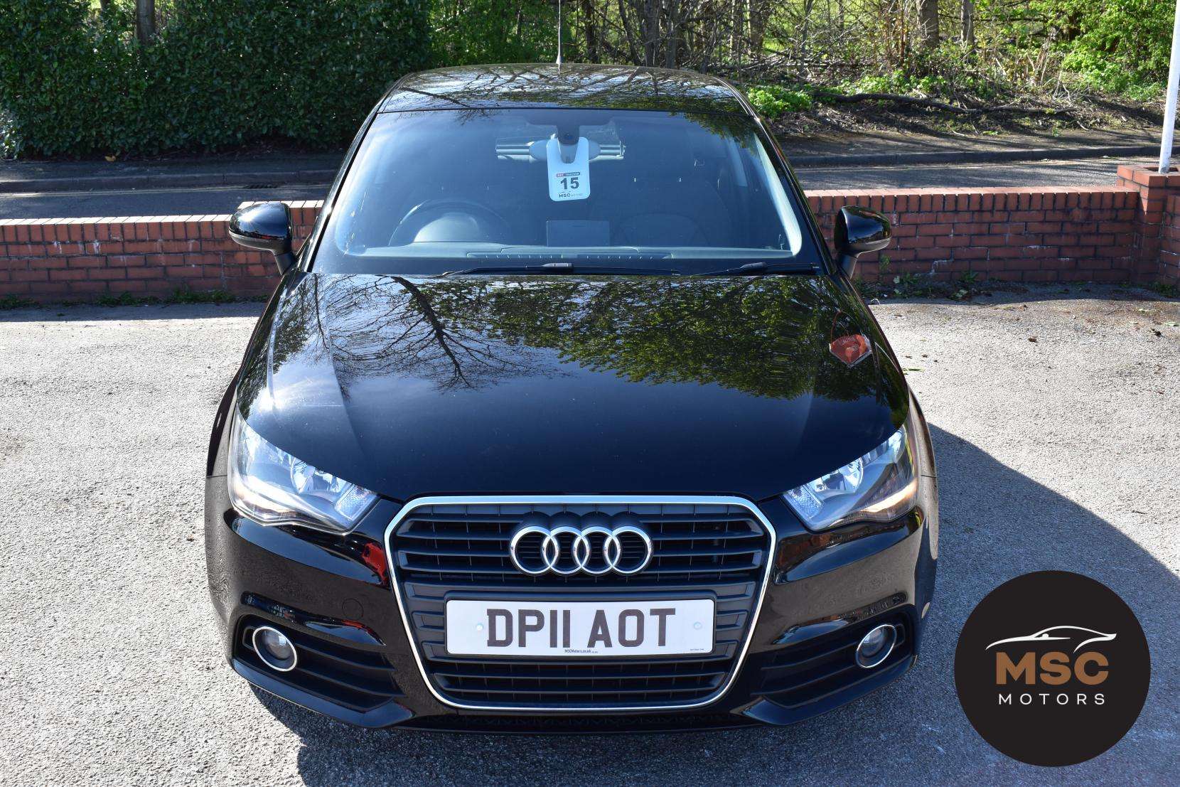 A 2011 AUDI A1 1.4 TFSI Sport Hatchback 3dr Petrol Manual Euro 5 (s/s) (122 ps) A 2011 AUDI A1 1.4 TFSI Sport Hatchback 3dr Petrol Manual Euro 5 (s/s) (122 ps)