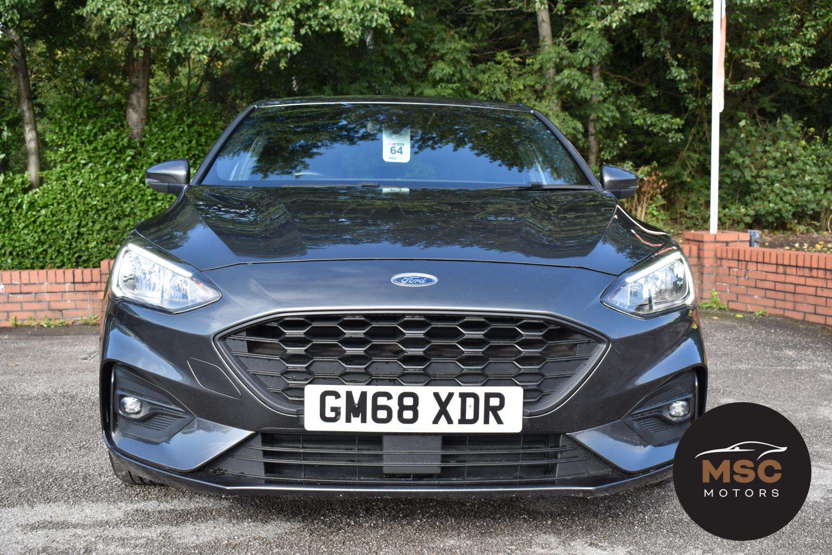 A 2019 FORD FOCUS 1.0T EcoBoost ST-Line Hatchback 5dr Petrol Manual Euro 6 (s/s) (125 ps) A 2019 FORD FOCUS 1.0T EcoBoost ST-Line Hatchback 5dr Petrol Manual Euro 6 (s/s) (125 ps)