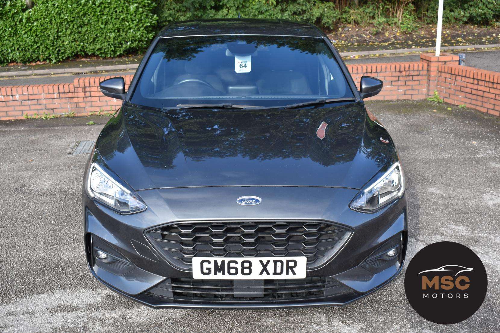 A 2019 FORD FOCUS 1.0T EcoBoost ST-Line Hatchback 5dr Petrol Manual Euro 6 (s/s) (125 ps) A 2019 FORD FOCUS 1.0T EcoBoost ST-Line Hatchback 5dr Petrol Manual Euro 6 (s/s) (125 ps)