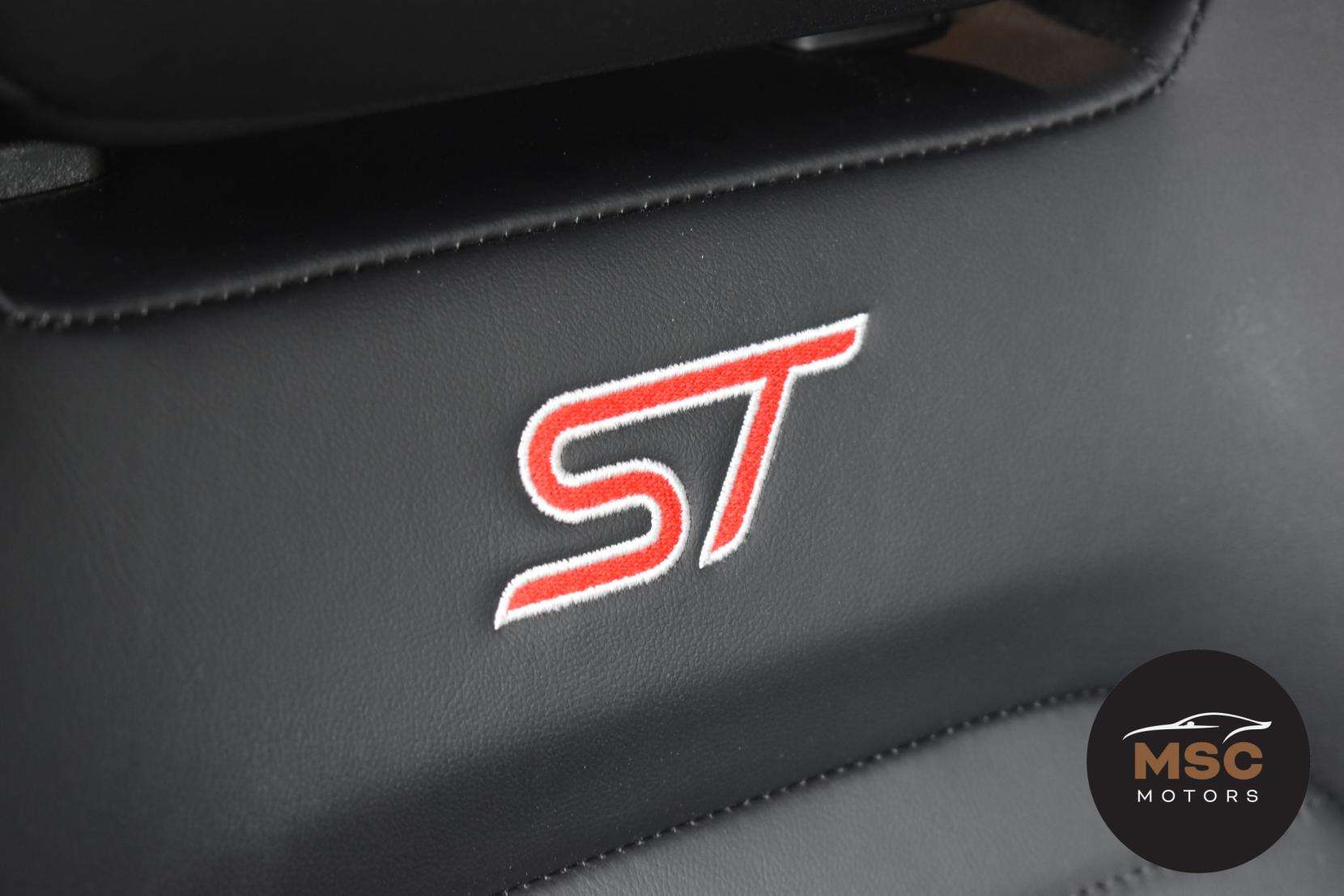 2020 FORD FOCUS 2020 FORD FOCUS
