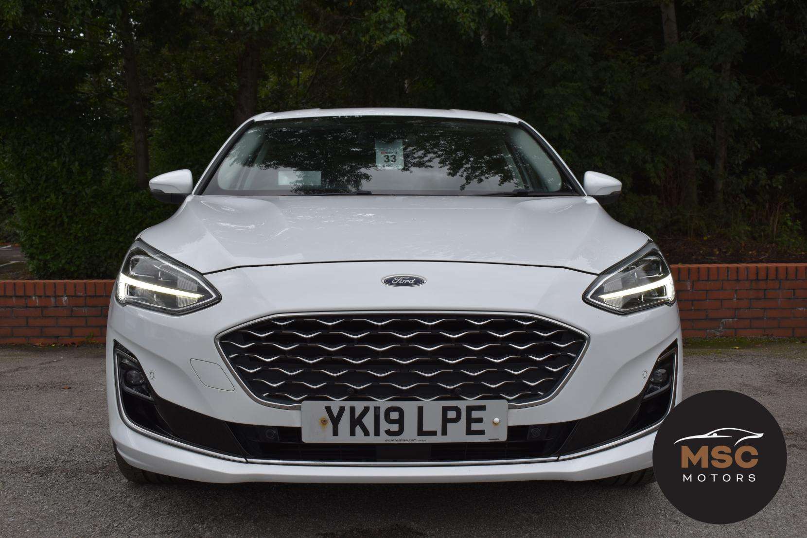 A 2019 FORD FOCUS 1.0T EcoBoost Vignale Hatchback 5dr Petrol Manual Euro 6 (s/s) (125 ps) A 2019 FORD FOCUS 1.0T EcoBoost Vignale Hatchback 5dr Petrol Manual Euro 6 (s/s) (125 ps)