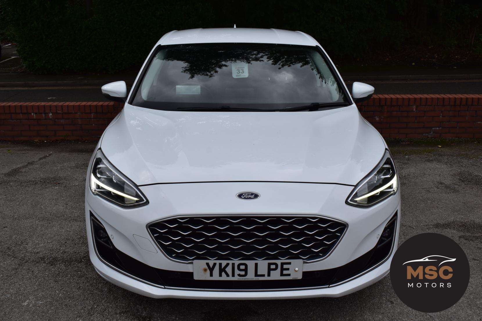 A 2019 FORD FOCUS 1.0T EcoBoost Vignale Hatchback 5dr Petrol Manual Euro 6 (s/s) (125 ps) A 2019 FORD FOCUS 1.0T EcoBoost Vignale Hatchback 5dr Petrol Manual Euro 6 (s/s) (125 ps)