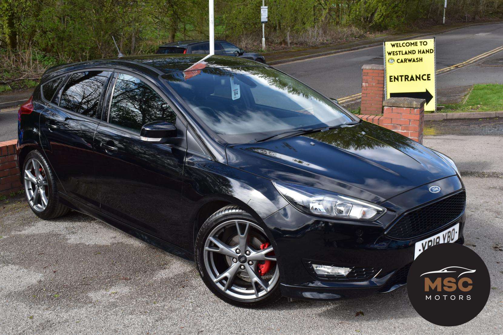 A 2018 FORD FOCUS 1.0T EcoBoost ST-Line X Hatchback 5dr Petrol Manual Euro 6 (s/s) (140 ps) A 2018 FORD FOCUS 1.0T EcoBoost ST-Line X Hatchback 5dr Petrol Manual Euro 6 (s/s) (140 ps)