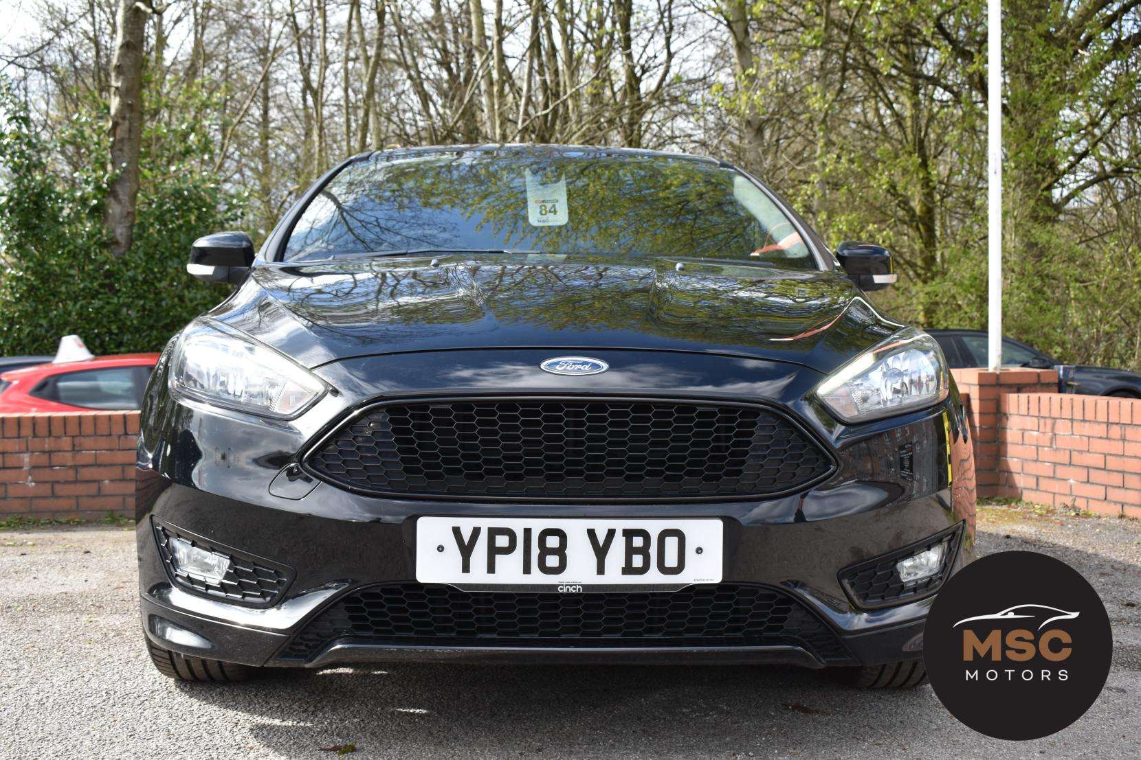 A 2018 FORD FOCUS 1.0T EcoBoost ST-Line X Hatchback 5dr Petrol Manual Euro 6 (s/s) (140 ps) A 2018 FORD FOCUS 1.0T EcoBoost ST-Line X Hatchback 5dr Petrol Manual Euro 6 (s/s) (140 ps)