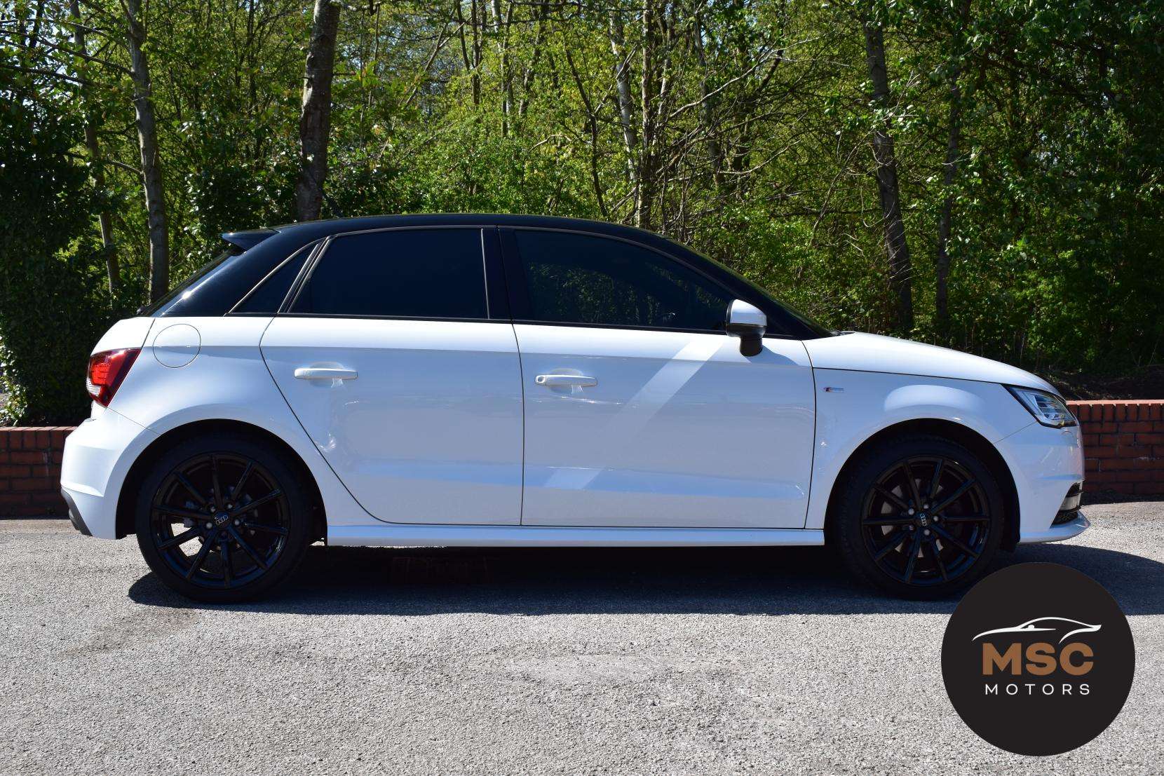 2016 AUDI A1 2016 AUDI A1
