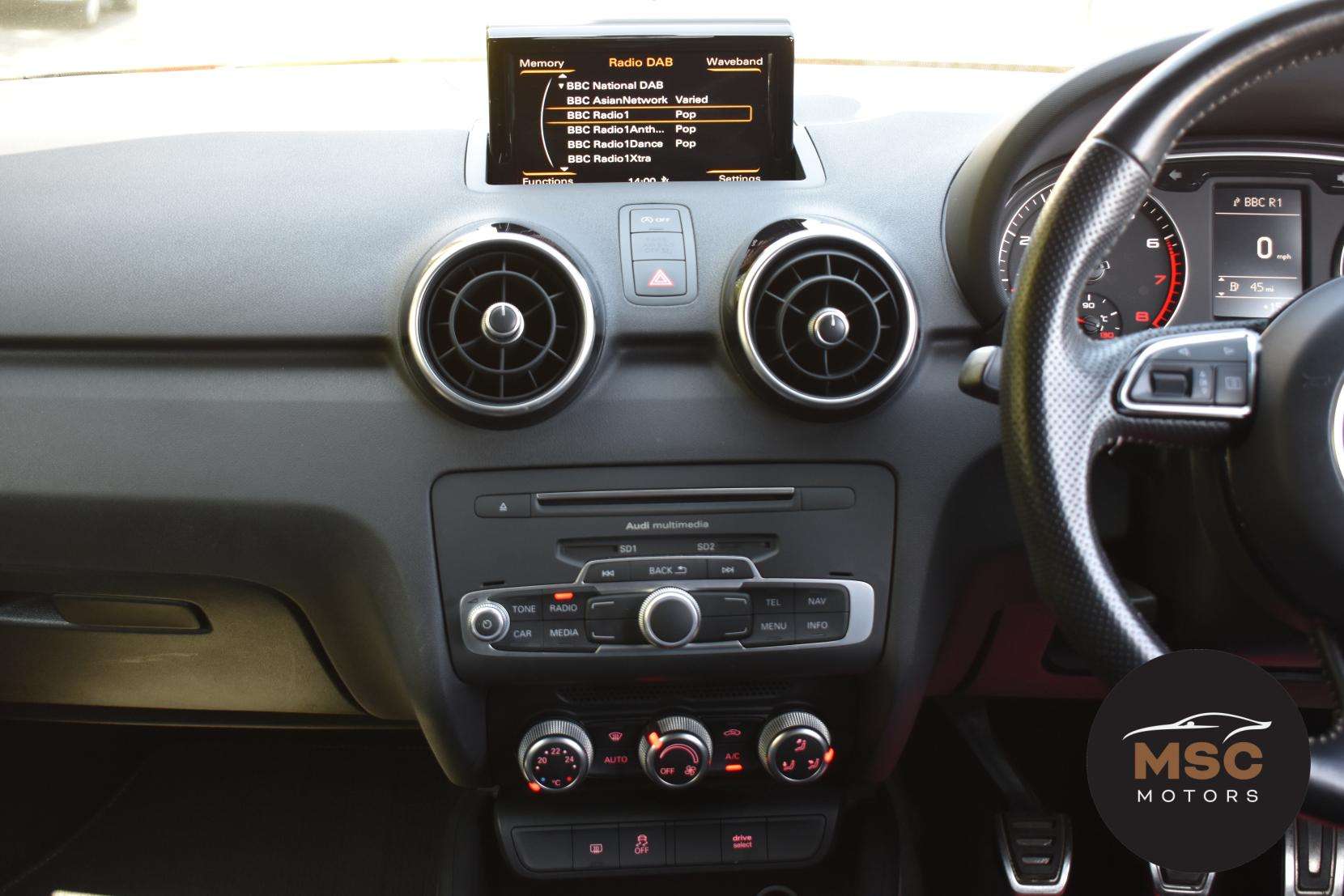 2016 AUDI A1 2016 AUDI A1