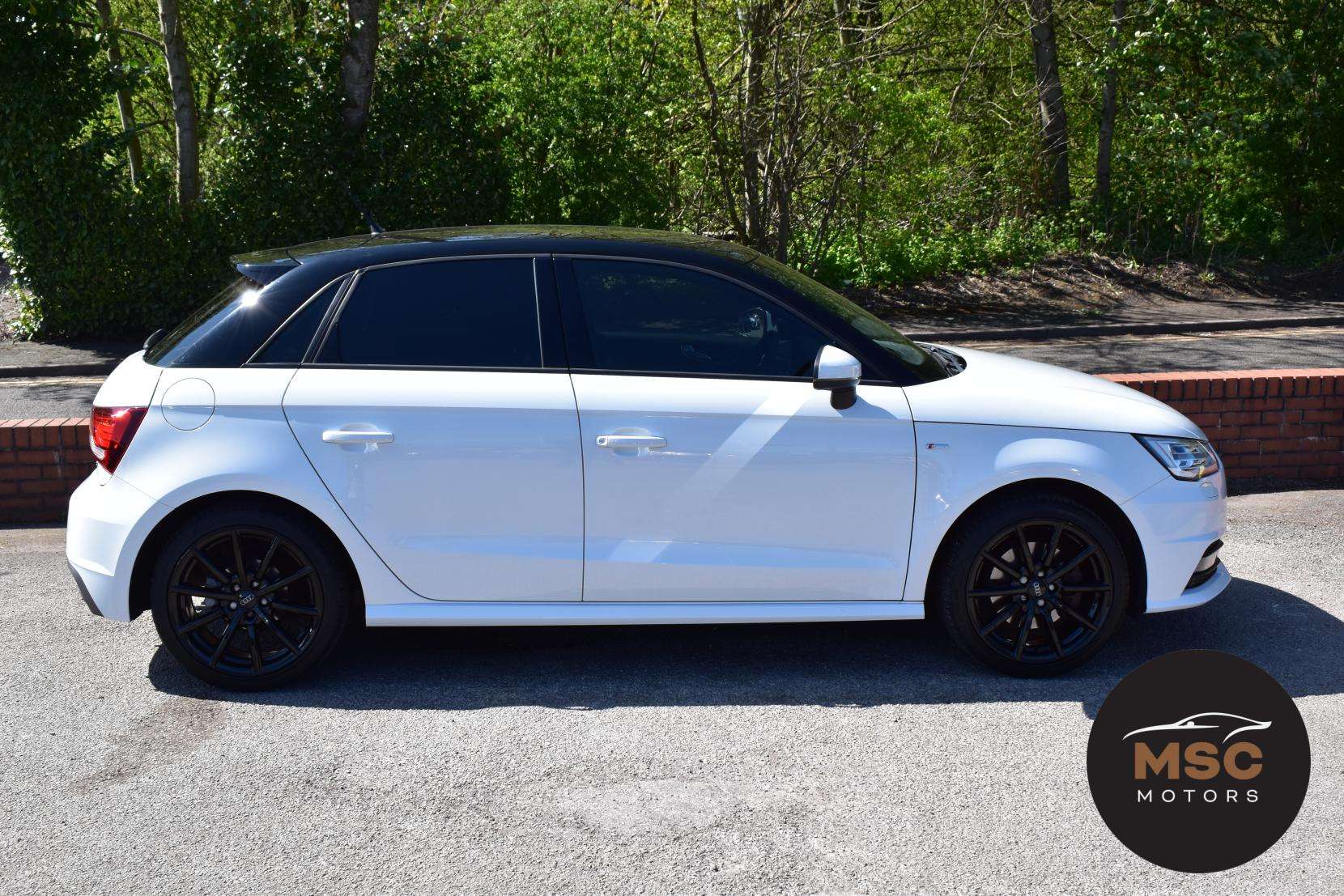 2016 AUDI A1 2016 AUDI A1