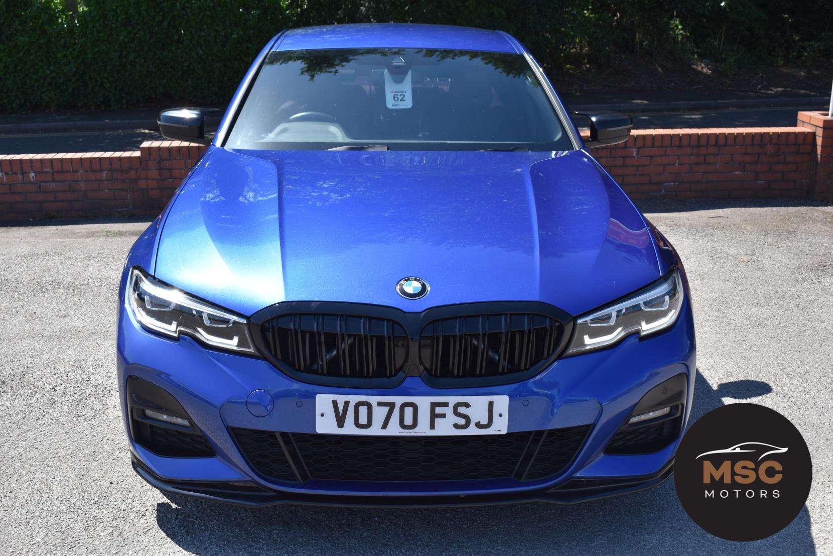 A 2020 BMW 3 SERIES 2.0 330e 12kWh M Sport Saloon 4dr Petrol Plug-in Hybrid Auto Euro 6 (s/s) (292 ps) A 2020 BMW 3 SERIES 2.0 330e 12kWh M Sport Saloon 4dr Petrol Plug-in Hybrid Auto Euro 6 (s/s) (292 ps)