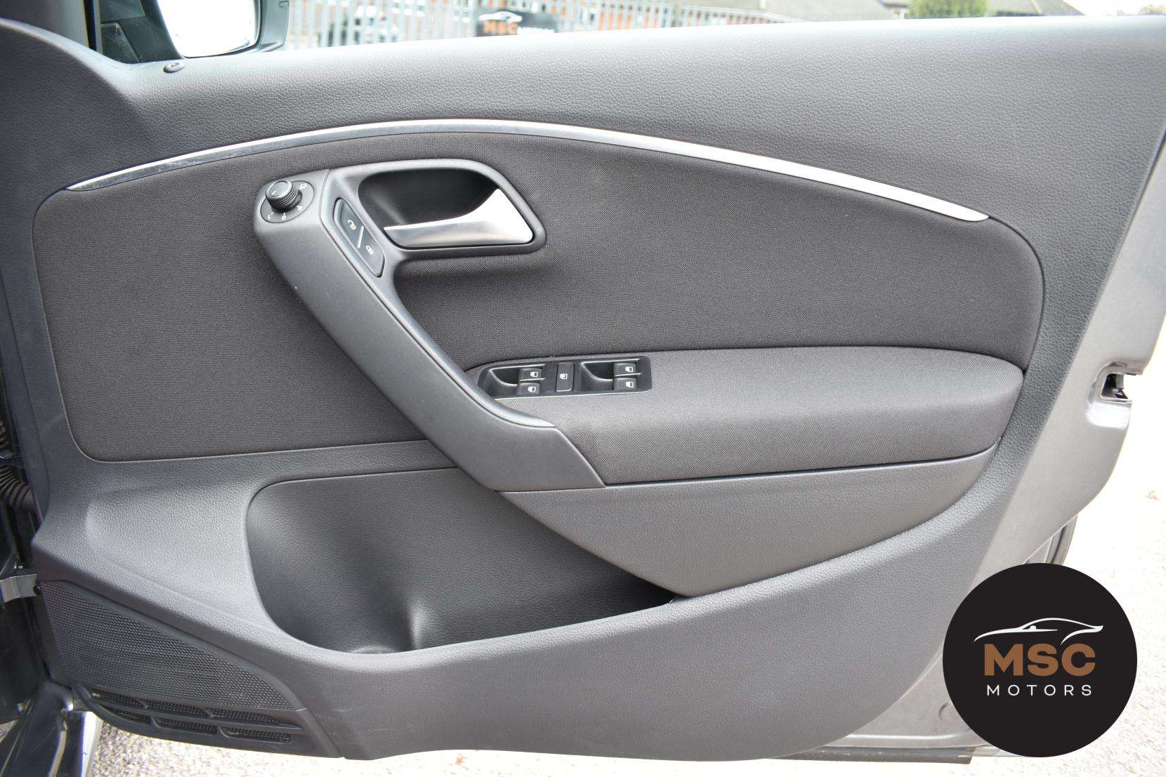 2017 VOLKSWAGEN POLO 2017 VOLKSWAGEN POLO