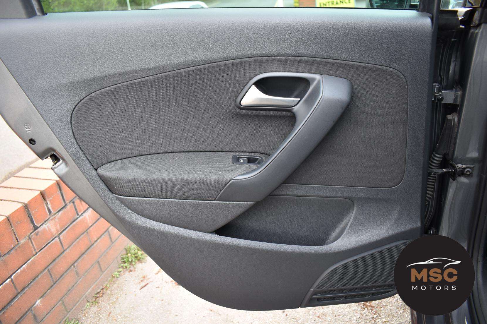 2017 VOLKSWAGEN POLO 2017 VOLKSWAGEN POLO