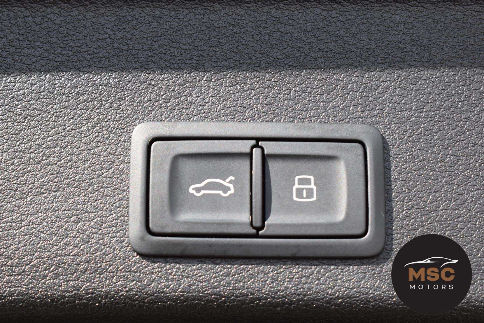 2022 AUDI RS4 AVANT 2022 AUDI RS4 AVANT