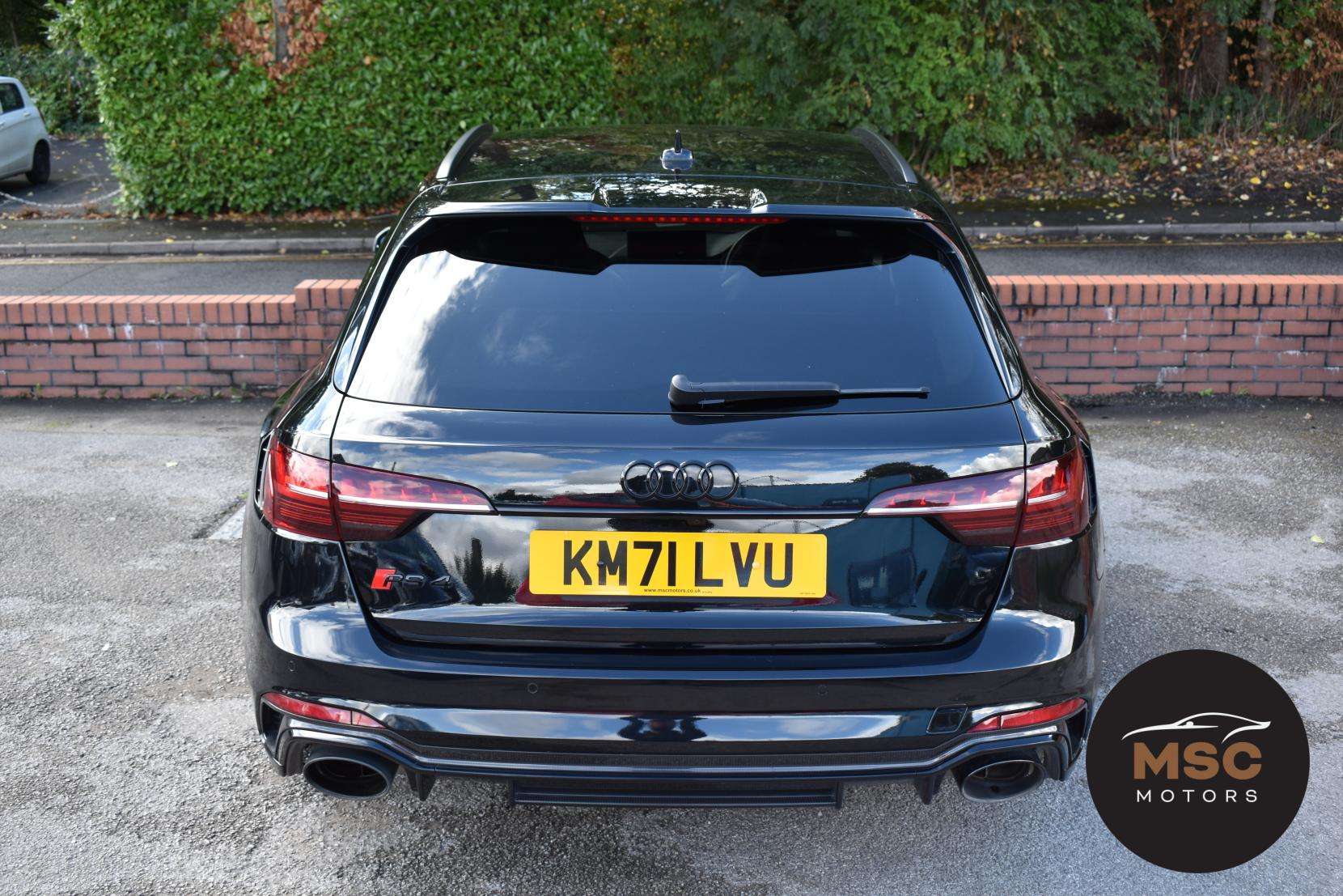 2022 AUDI RS4 AVANT 2022 AUDI RS4 AVANT