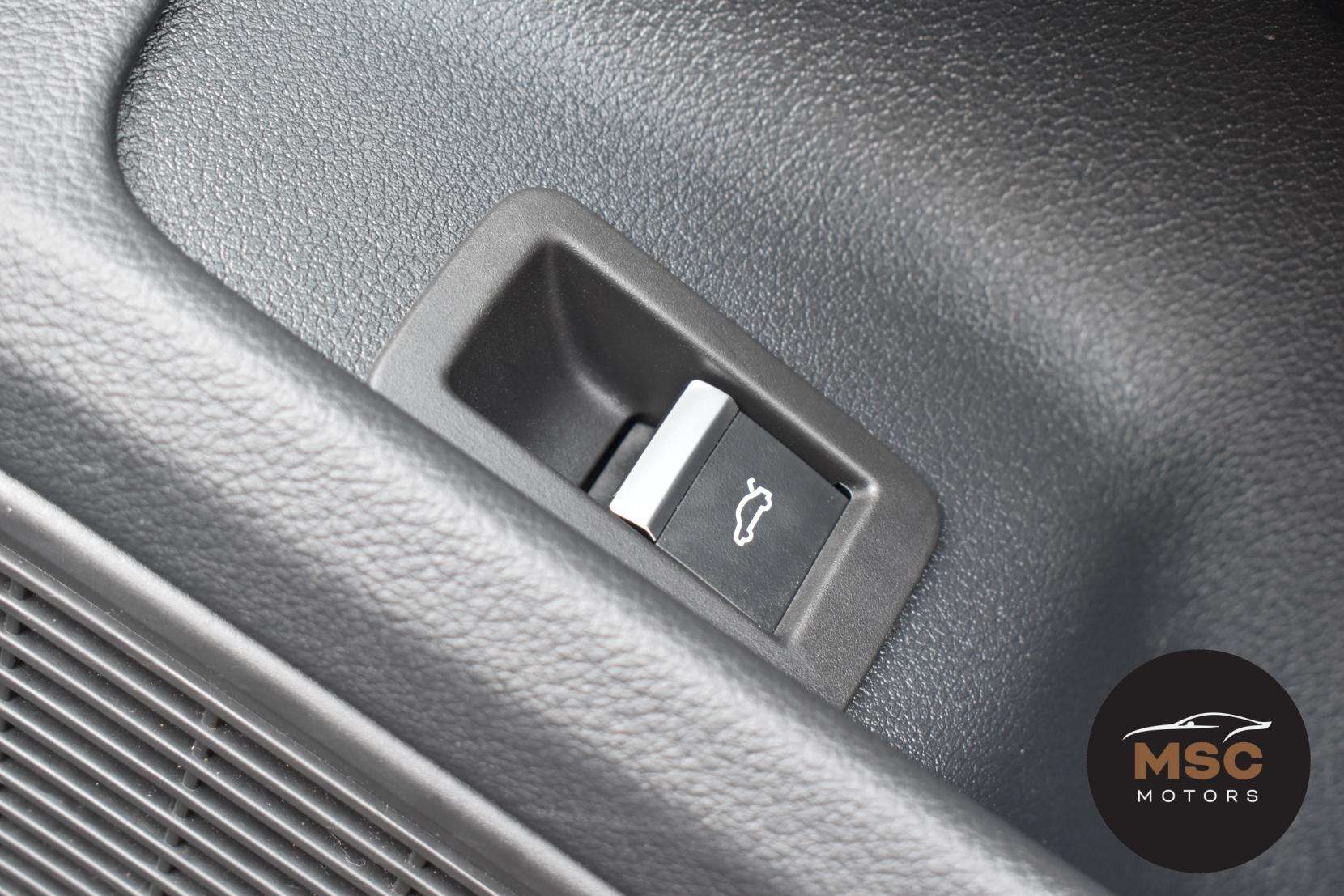 2022 AUDI RS4 AVANT 2022 AUDI RS4 AVANT