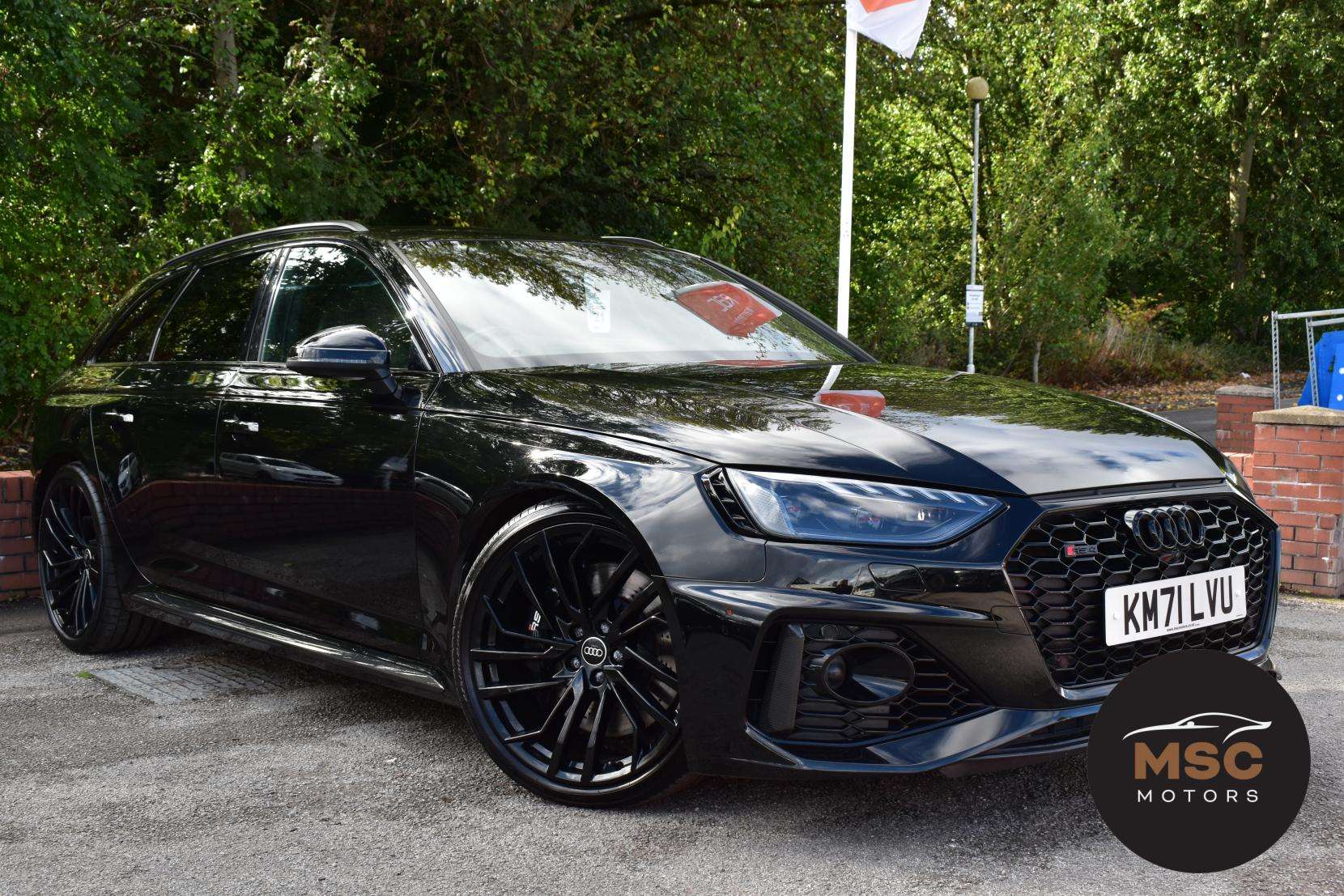 2022 AUDI RS4 AVANT 2022 AUDI RS4 AVANT